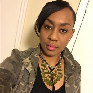 Meet your Posher, Colleen